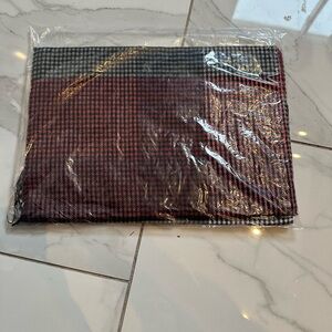 Clara Clark Designer Scarf Box Gray Maroon